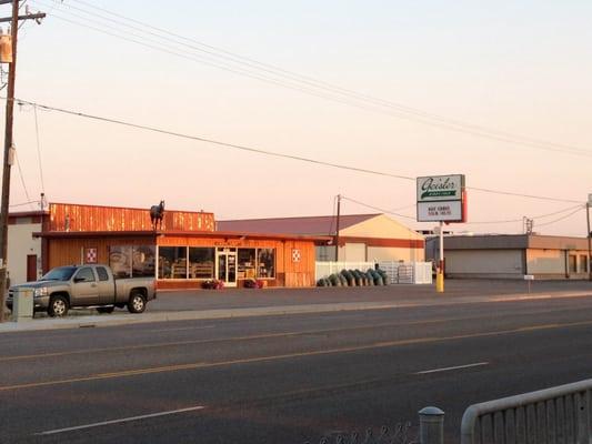 Geisler Ranch & Livestock Center