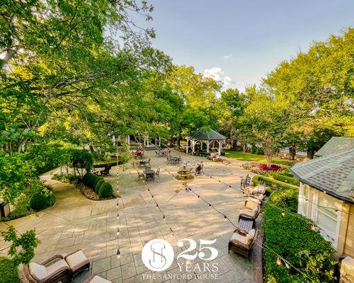 The Sanford House Grand Courtyard