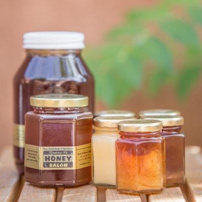 Raw, extra-virgin & unfiltered honey