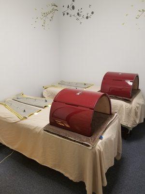 Acupuncture treatment room