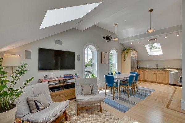 Living room with beautiful skylights.