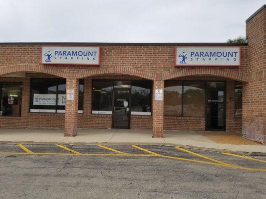 Paramount Staffing of Gurnee Outside