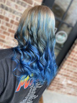 Platinum to blue ombré