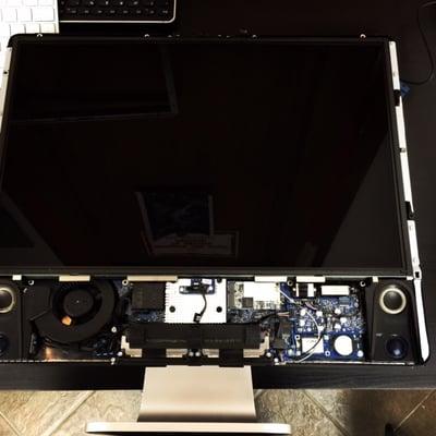 Reviving this iMac with a new SSD.