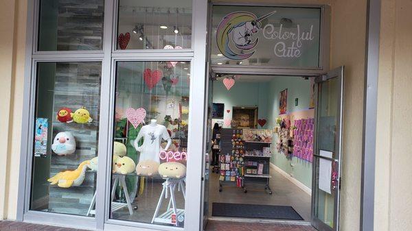 Entrance of Colorful Cute!