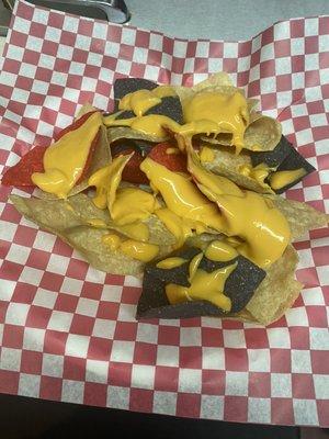 Nachos and cheese