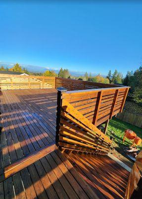 Lake Stevens second story deck