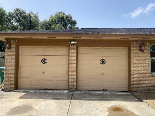 Garage doors 8x7