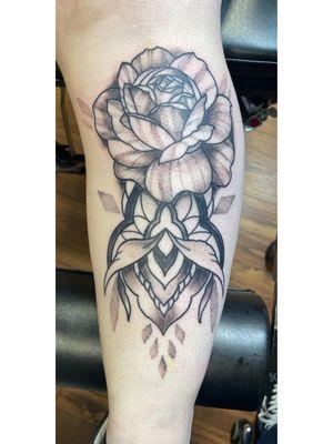 Rose with filigree design