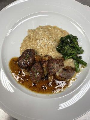 Risotto w/ seared lamb & broccolini