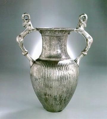 Silver amphora from the ancient Near East, at the Merrin Gallery, exhibited at the Brookln Museum, dated ca. 521-489 BC.