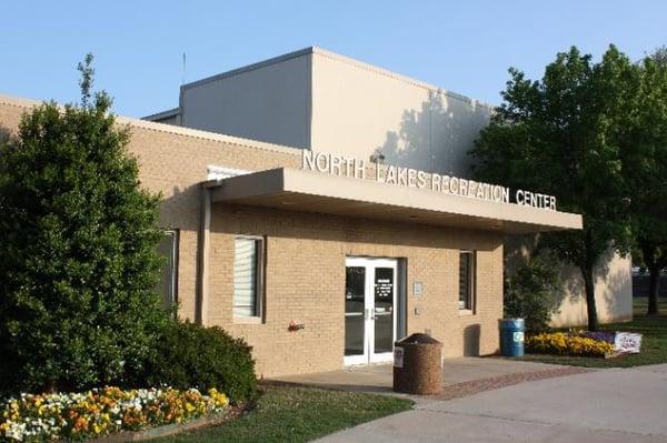 Entrance of North Lakes Rec. Center