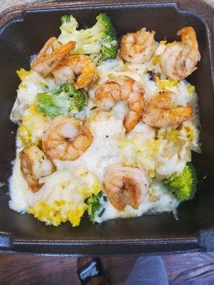 Rice bowl with shrimp