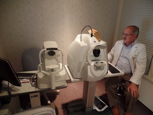 Comprehensive eye exams in Central PA Eye & Ear