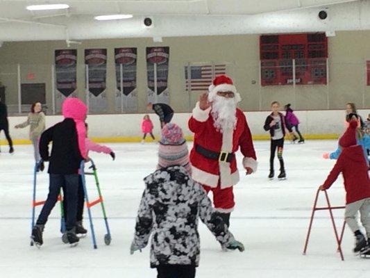 Skate with Santa 2016