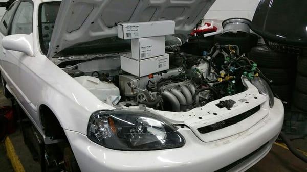 Ek civic getting k24 swap with parts from Hybrid Racing