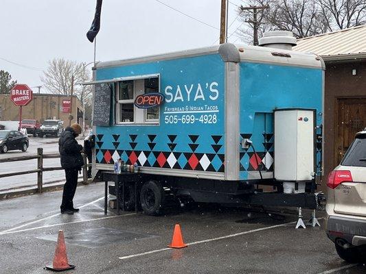 Saya's frybread and Indian tacos truck