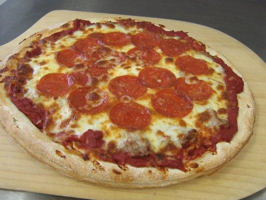 regular crust pizza