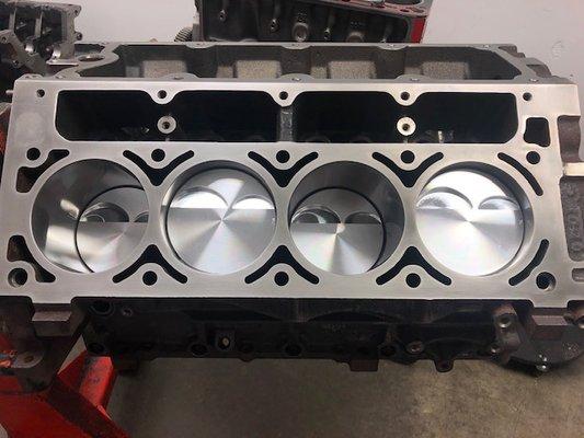 LS engine build with custom diamond Pistons