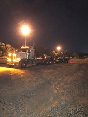 It was a late night here at KEC! Last night we transported this rail car conveyor from Tulsa, OK to a rail yard in Wilmer, TX.