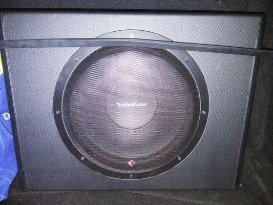 Rockford fosgate with built in Amp