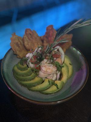 Marisco Salad, Tostones, Aguacate