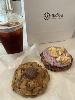 Cold brew, salted caramel cookie and lemon blueberry cheesecake cookie