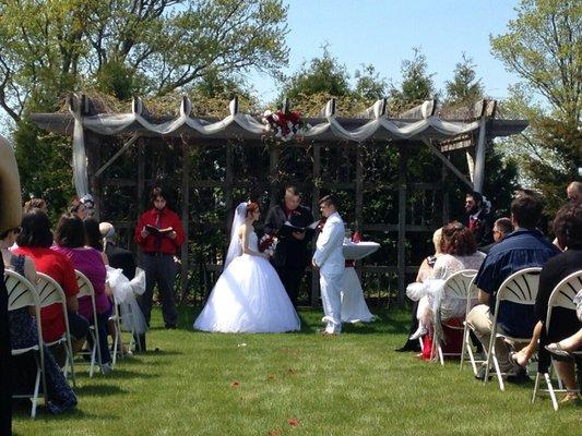 outdoor ceremony