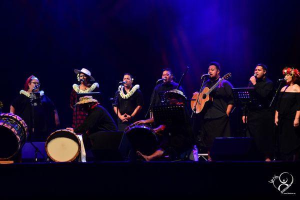 Nonosina singers on Toata stage (Tahiti)