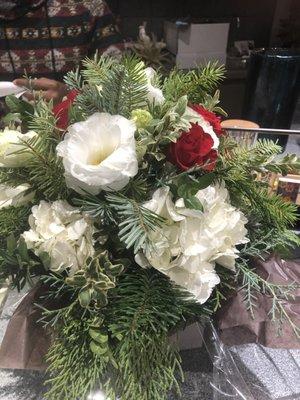 Christmas arrangement 92$