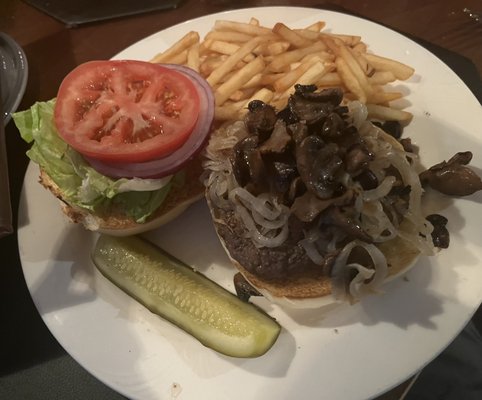 GK's burger - swiss mushroom w onions