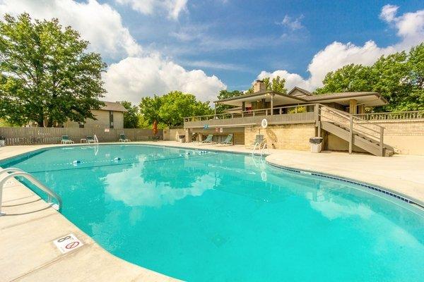 Large Swimming Pool