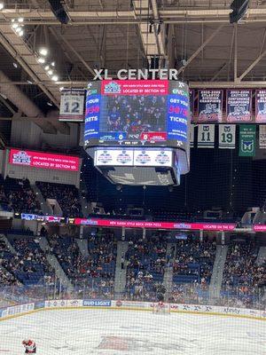 Wolf Pack game rink