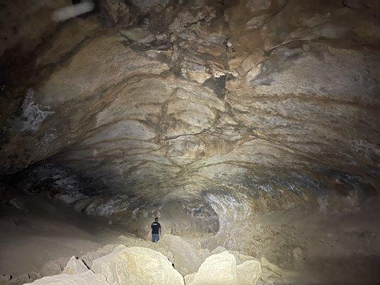 Huge open areas in Boyd Cave.