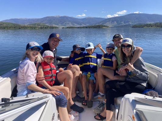 Families enjoying a Lake Dillon Boat Ride