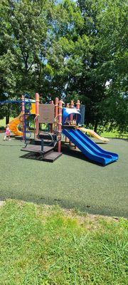 Buckner Park Swimming Pool