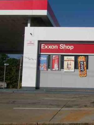 Exxon Moreland & Flat Shoals