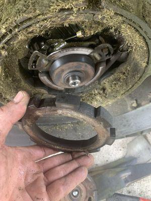 Honda HRX 217 , clutch repair