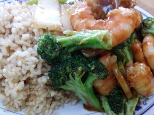 Shrimp veggie with brown rice