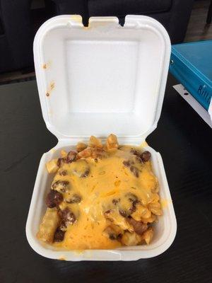 Chili cheese fries