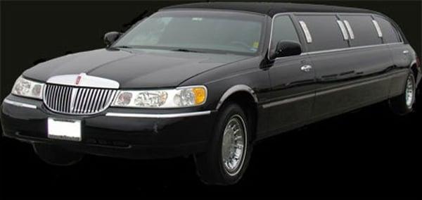 10 passenger limousine