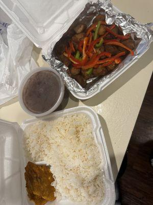 Griot dinner plate