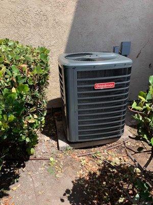 Heat pump and Fau Install in Anaheim by Luas HVAC. Manager was very happy. Please call (714) 632-1966 for any of your HVAC needs.