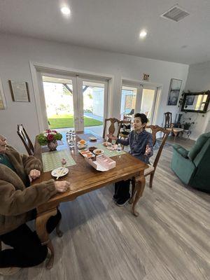 Residential care facility for elderly in Los Angeles, Kazoku Home.