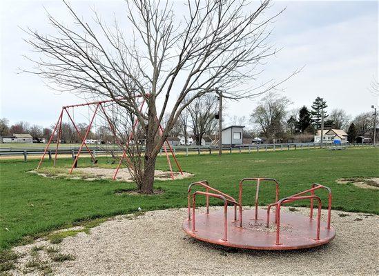 swings and spinning pieces for the playground