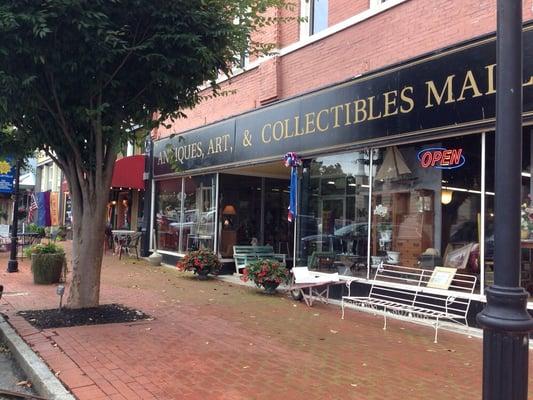 The Antique Mall store front - 9/4/2014