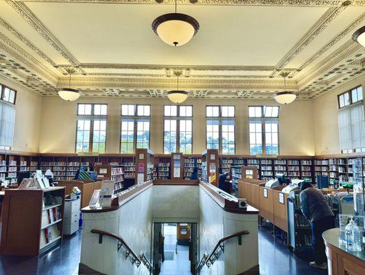 Noe Valley/Sally Brunn Branch Library