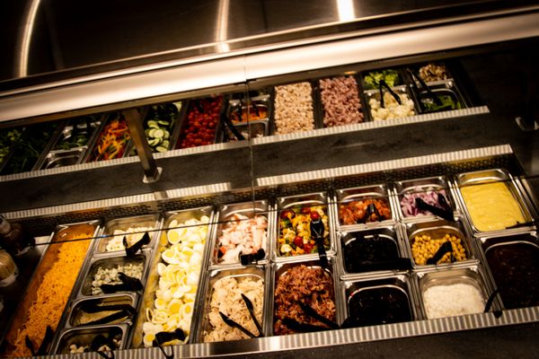 Mackenthun's Daily Salad & Hot Bar