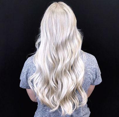 Platinum hair by Bailey