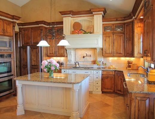 Mountain Cabinetry Kitchen